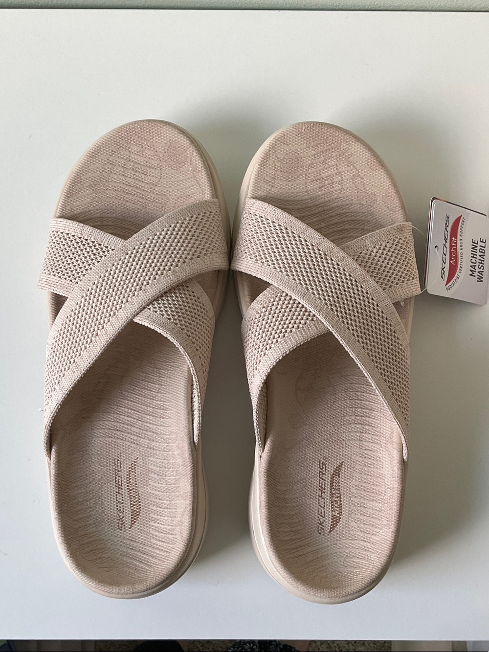 Skechers Go Walk Arch Fit 2.0 Sandal